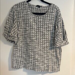 Banana Republic Women's Black and White Checkered Top size XL